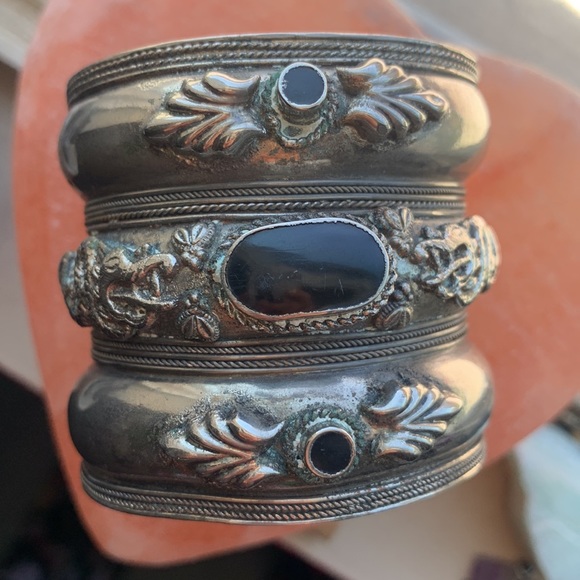 Free people brass cuff preowned - Picture 6 of 11